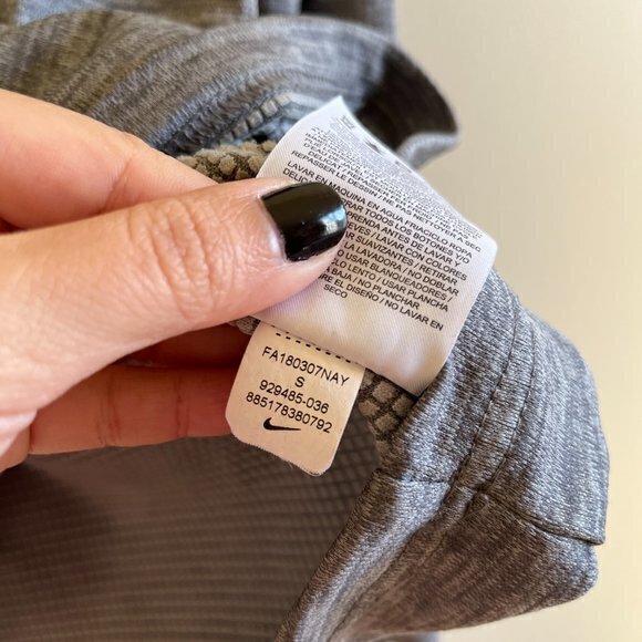 Nike Pacer Plus Dri- Fit Half Zip Running Top Soulcycle 929485-036 Size S GRAY - Picture 5 of 7